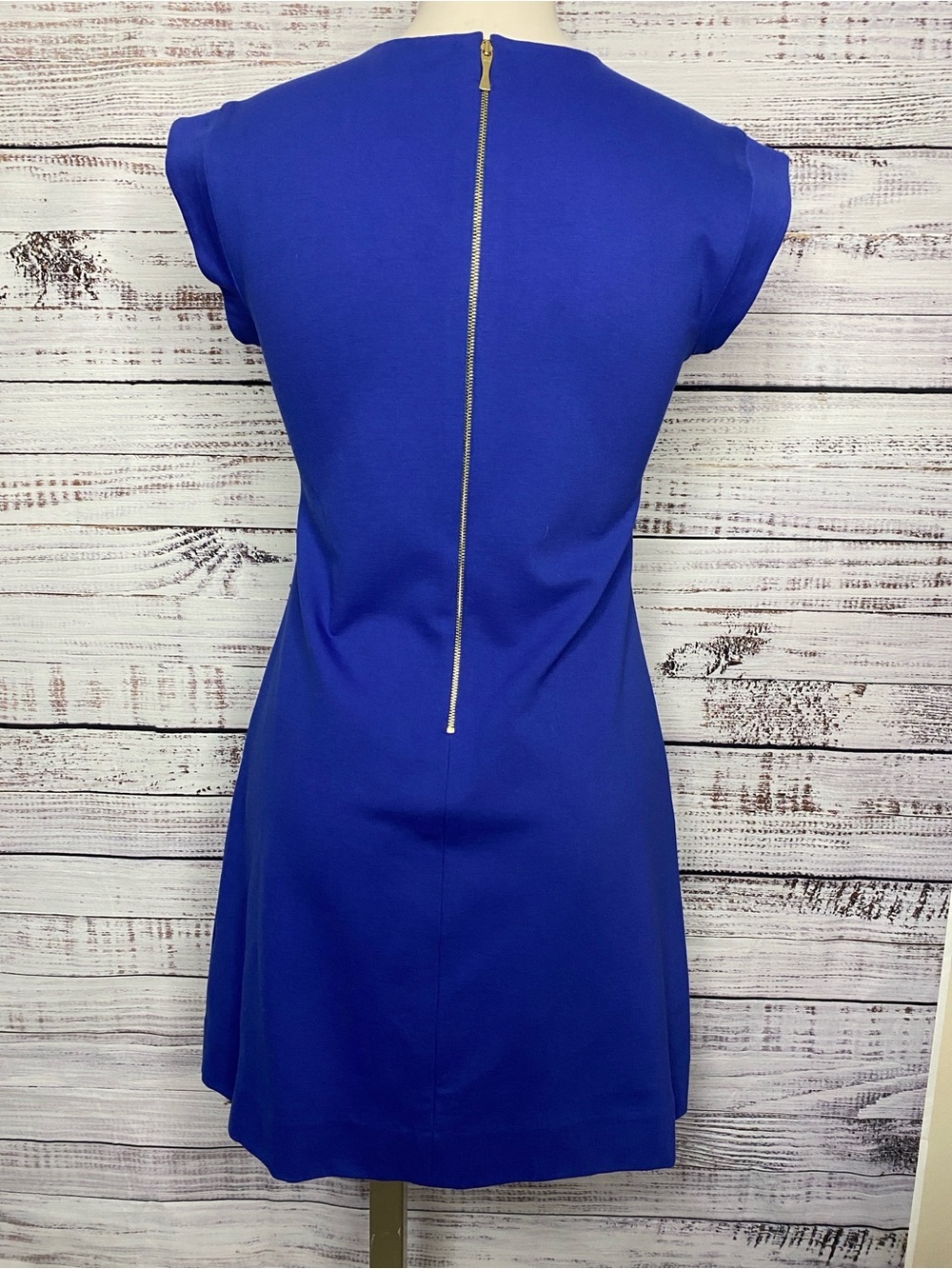 Kate Spade Blue V neck cap sleeve shift Dress. - Picture 4 of 6